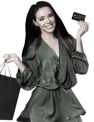 Elinde Mercedes kart tutan mutlu bir kadın görseli